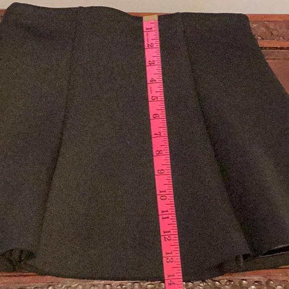 Forever 21 fit and flare scuba fabric mini skirt size xs - Picture 4 of 4
